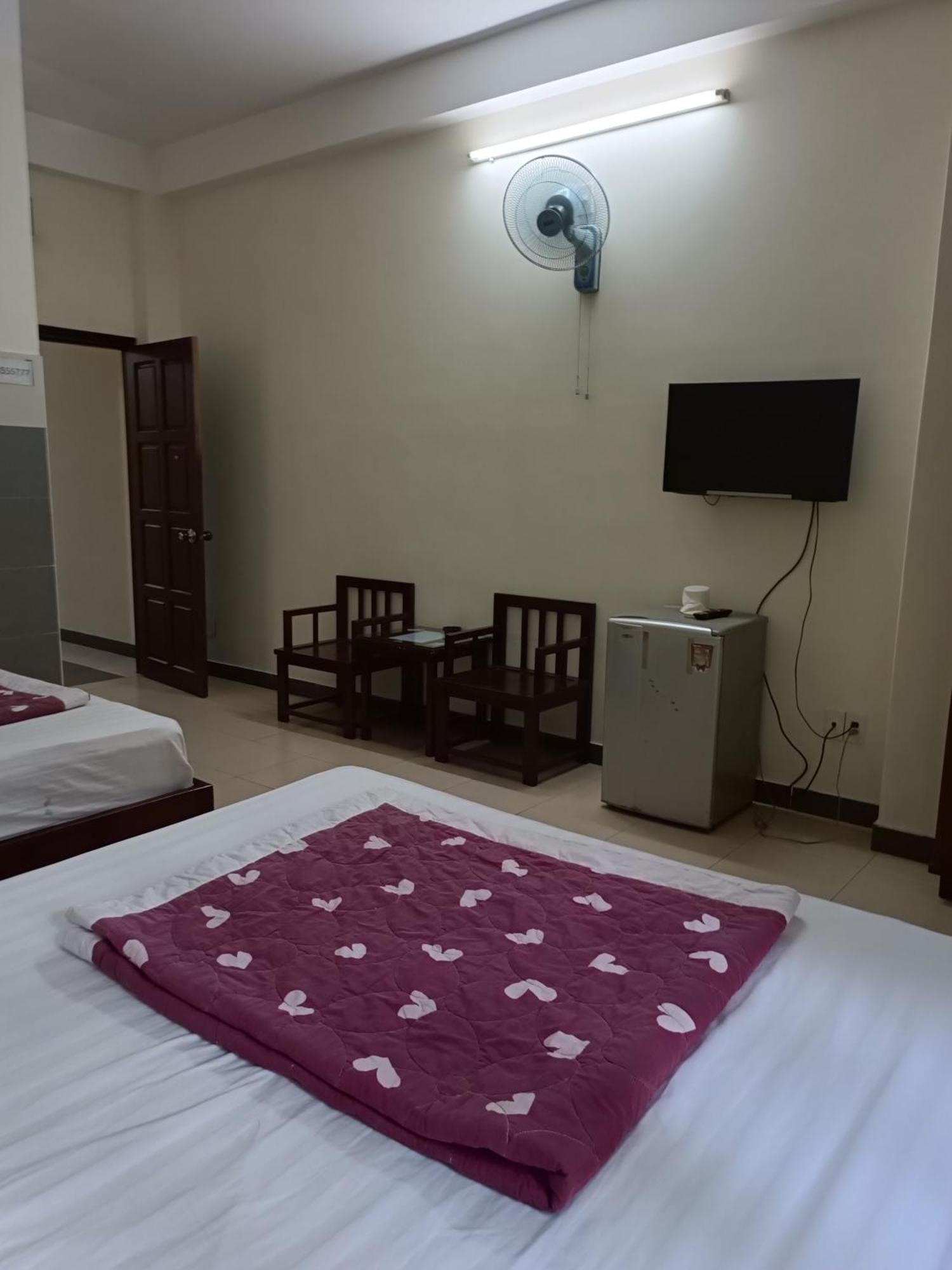 Oyo 1171 Tay Hai Hotel Da Nang Exterior foto